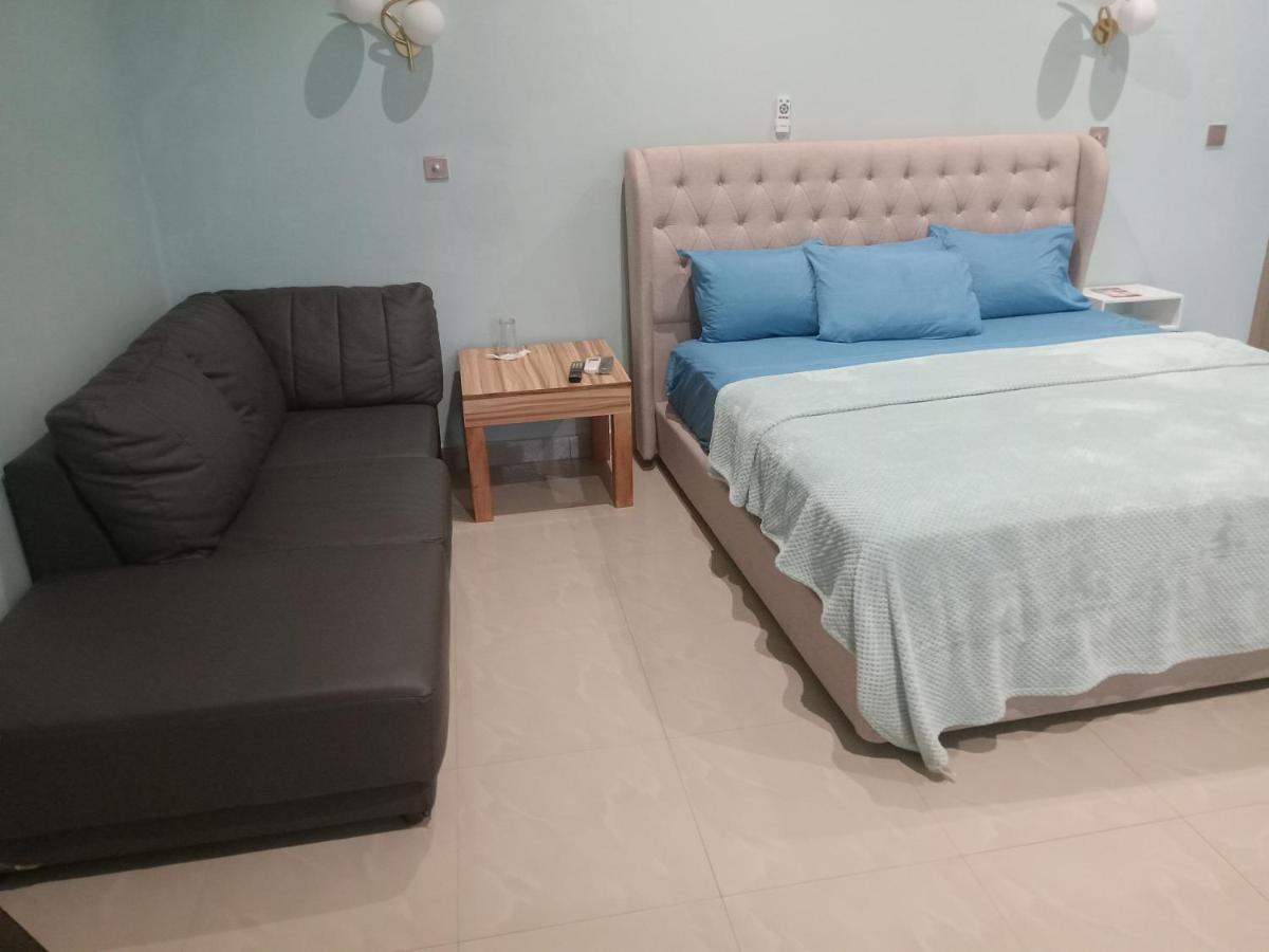 Oasis Lawafossi Apartment Бобо-Диуласо Екстериор снимка