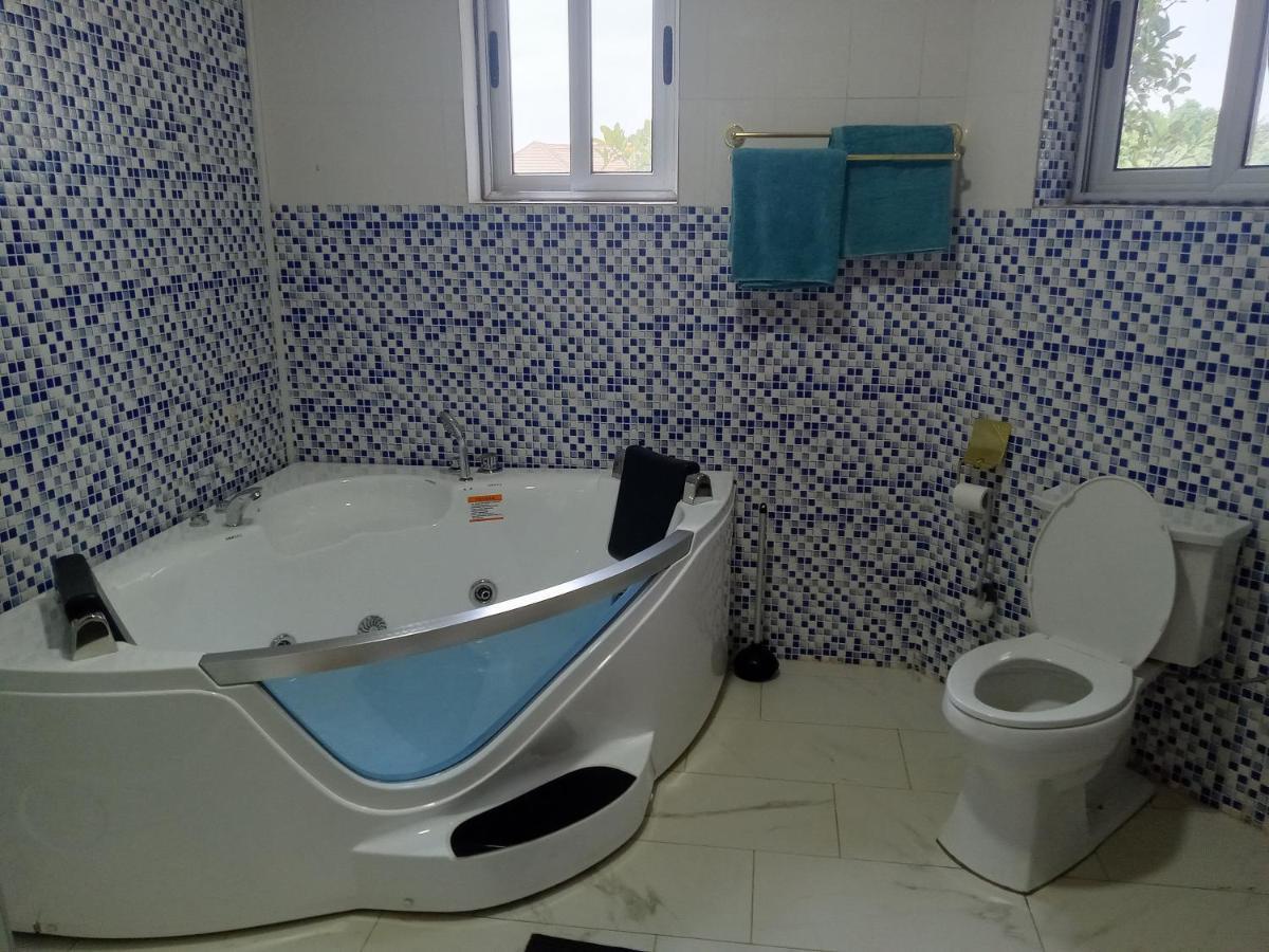 Oasis Lawafossi Apartment Бобо-Диуласо Екстериор снимка