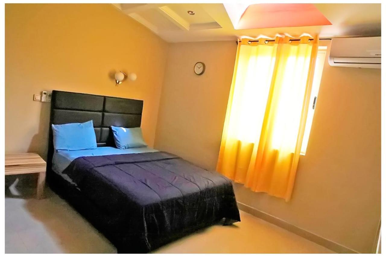 Oasis Lawafossi Apartment Бобо-Диуласо Екстериор снимка